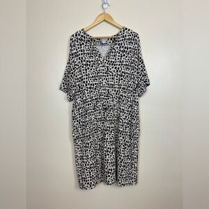 Chico’s Split Neck Tie Waist Pattern Comfy Short Sleeve Dress in Toasted Khaki